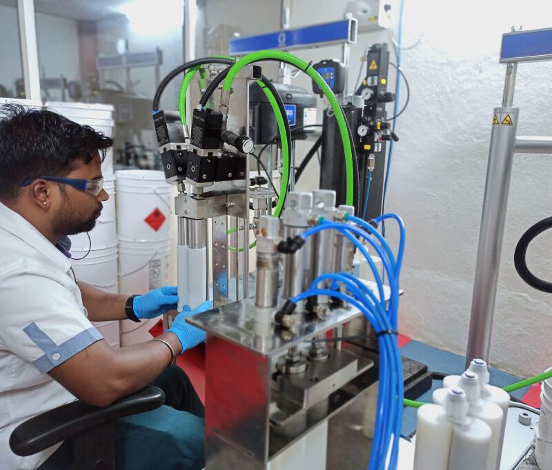 Dual Cartridge contract filling